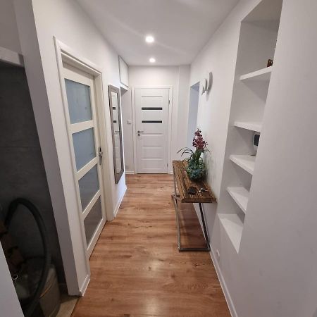 Apartament.Wolnosc Leilighet Warszawa Eksteriør bilde
